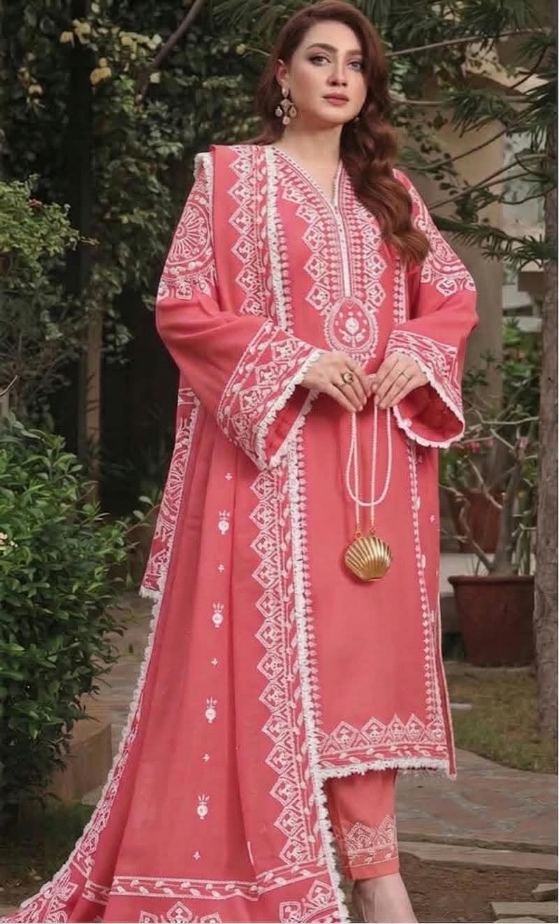 Aneela's Collection Peach Pink Dhanak 3-Piece Embroidered Suit | Digital Printed Shawl