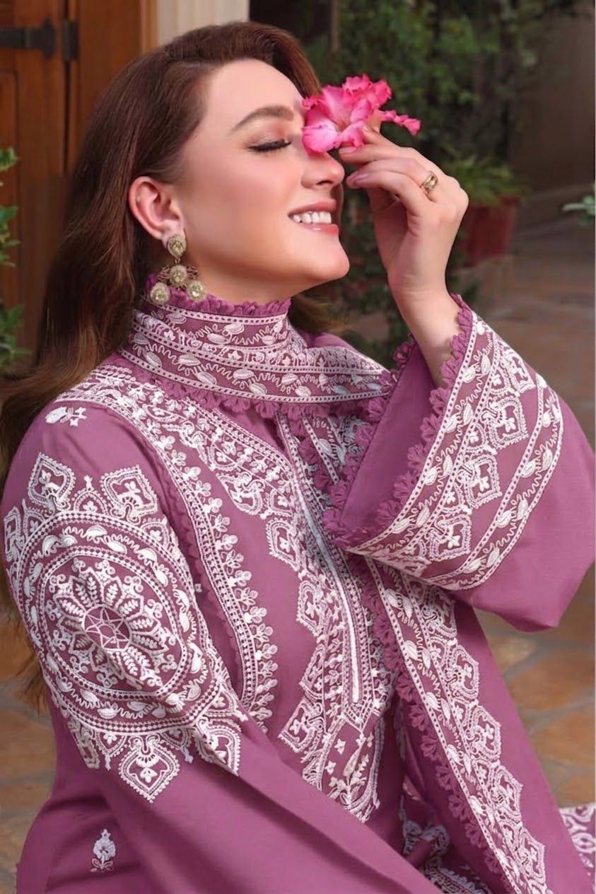 Aneela's Collection Light Pink Dhanak 3-Piece Embroidered Suit | Digital Printed Shawl