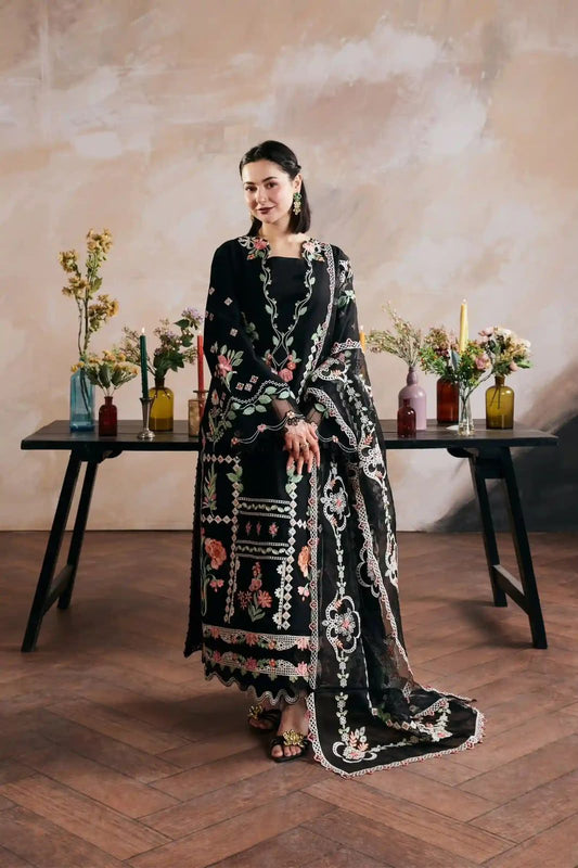 Mariyam Hussain Luxury Embroidered 3pc - Premium Winter Collection