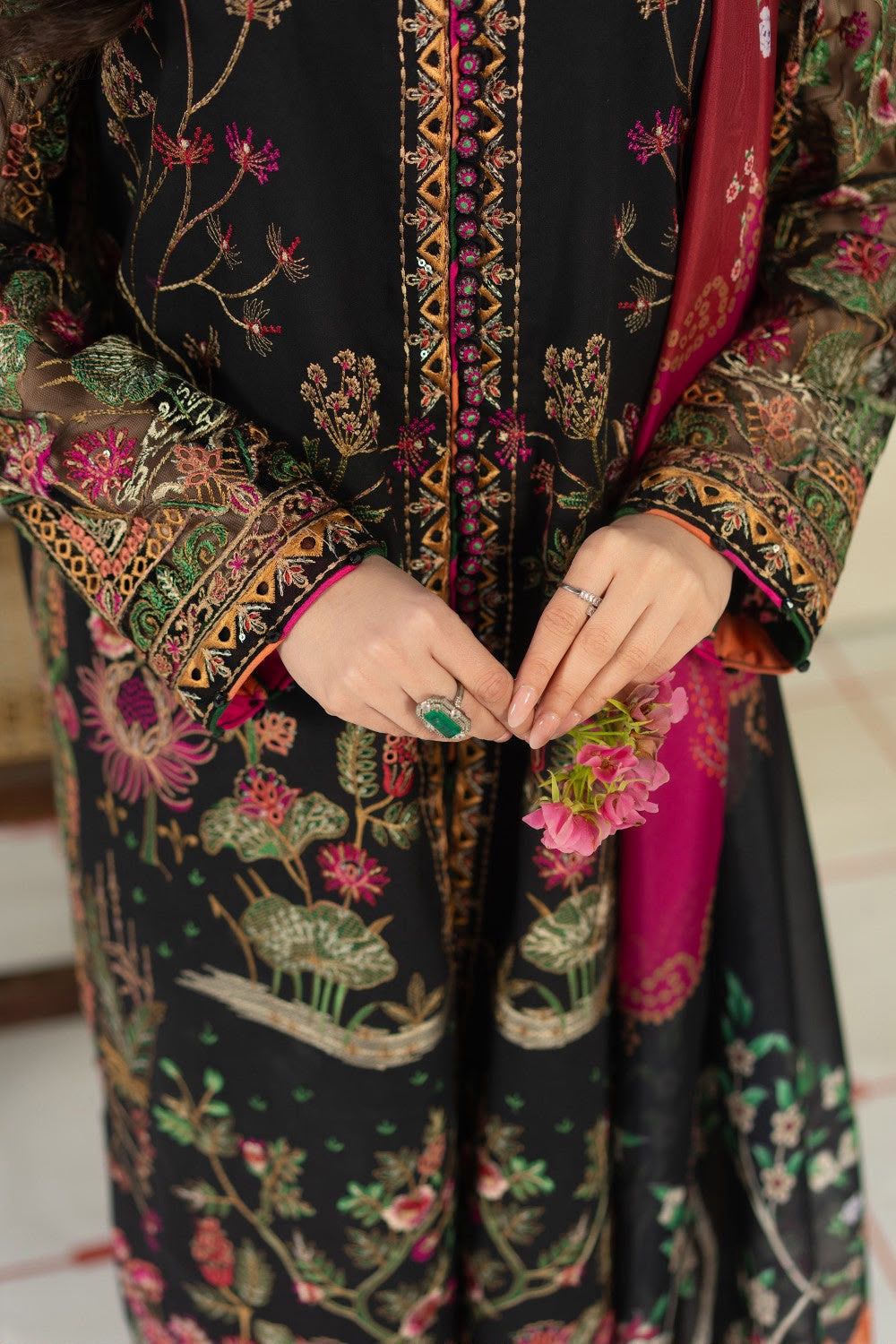 Maryam N Maria Luxury Embroidered 3pc - Royal Winter Edit