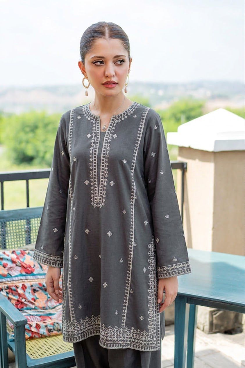 URGE Signature Pure Dhanak 2pc Embroidered Suit - Winter Grace Edition
