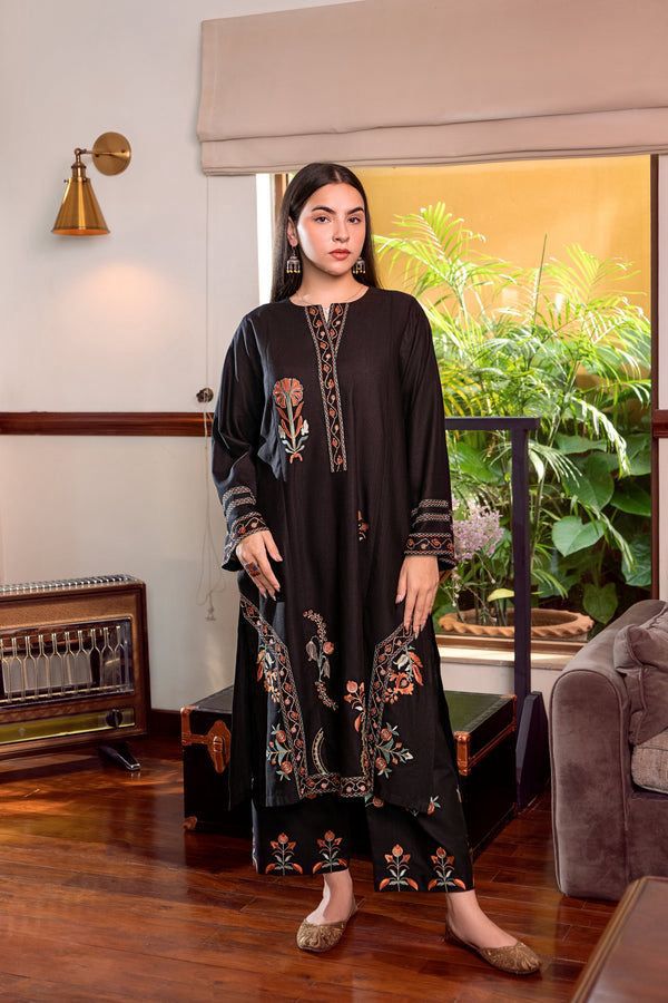 URGE Signature Pure Dhanak 2pc Embroidered Suit - Winter Charm Edition