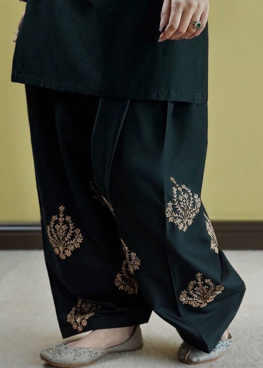 URGE Signature Pure Dhanak 2pc Embroidered Suit - Winter Frost Edition
